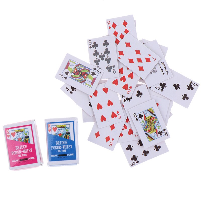 1 Set Mini 1/16 or 1/12 Scale Dollhouse Miniature Poker Card Pretend Play House Toy Accessories Random Color