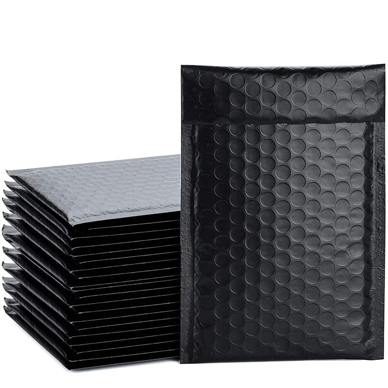 Gewatteerde enveloppen 10 stuks 50 stuks zwarte verpakking envelop bubble mailers poly mailer zelfzegel gewatteerde bruikbare 13 x 18 cm verzendzak afdichting pakket zak bubble mailers (kleur: 50