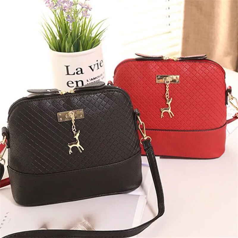 ! charm women Messenger Bags Mini Bag With Deer Toy Shell Shape Bag Women Shoulder Bags