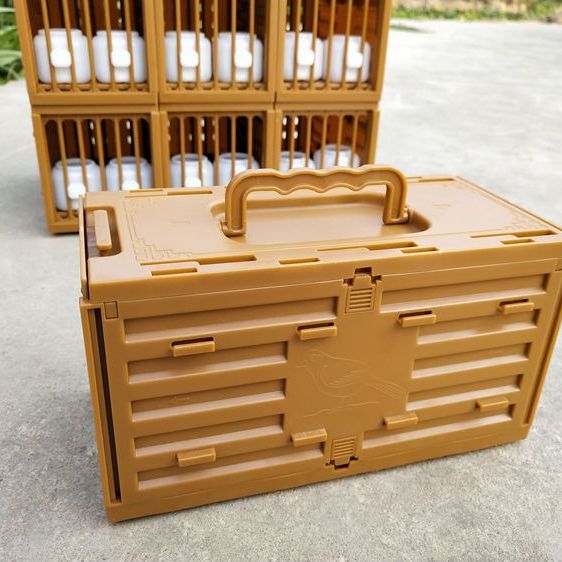 Portable Bird Cage Plastic Transport Cage Pigeon Cage Parrot Bird Cage Bird House Pet Shop Bird Supplies