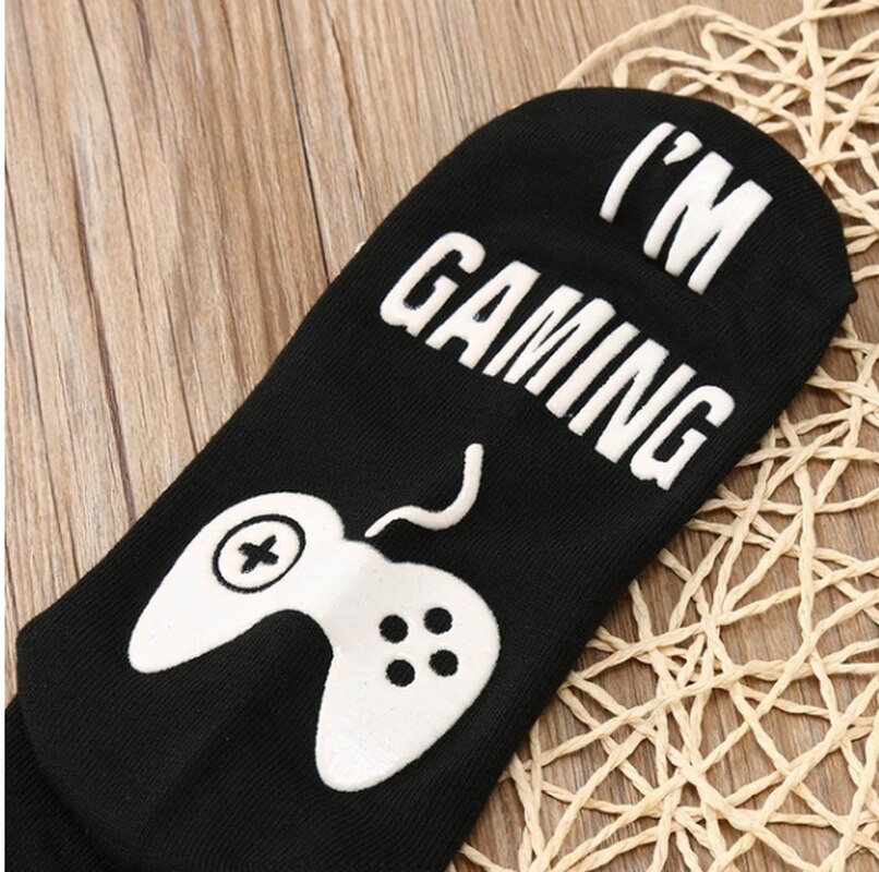 Unisex Novelty Socks DO NOT DISTURB I AM GAMING Men Women Funny Letter Sock
