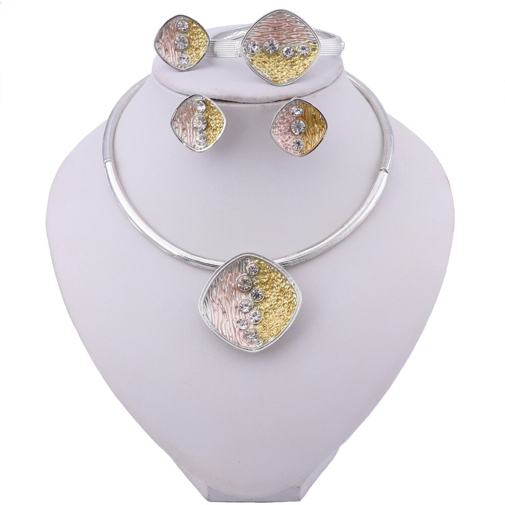 Dubai Schmuck-setzt Gold farbe Hochzeit Halskette Ohrringe Armbinde Ring einstellen für Frauen Braut Partei Kostüm Zubehör: Silber-