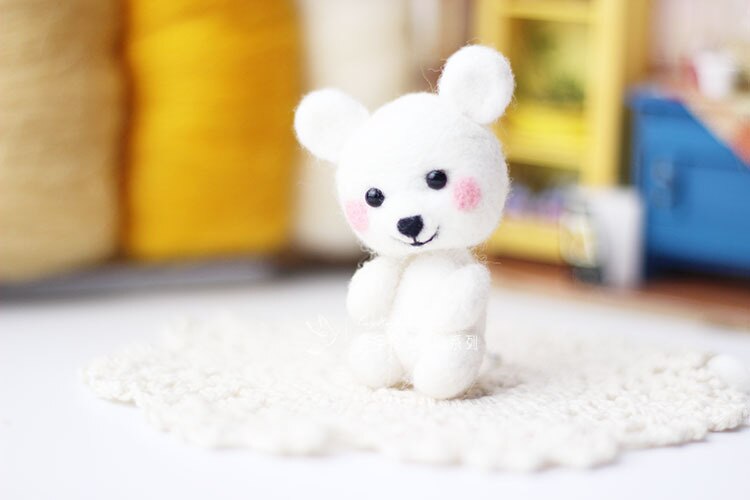 Needle Felting Animals Mouse Hand Made Felt Rabbit Dog Cat Shiba Inu DIY Kit for Adults Starter Crafts Matrial: Xiaobaixiong