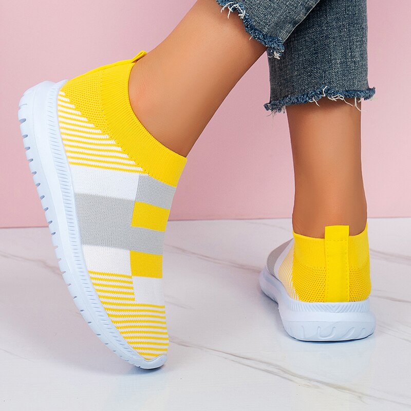 Chaussures de Tennis légères en maille pour femmes, baskets à enfiler, respirantes, antidérapantes,