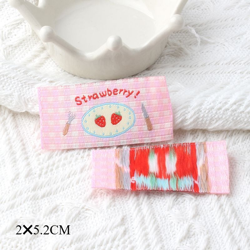 Tkane etykiety z kreskówek wiśniowych, naszywki z tkaniny, naszywki robić samodzielnego wykonania opasek robić włosów, ubrań, lalek, rękodzieła i akcesoriów: Element mosiężny w starym stylu