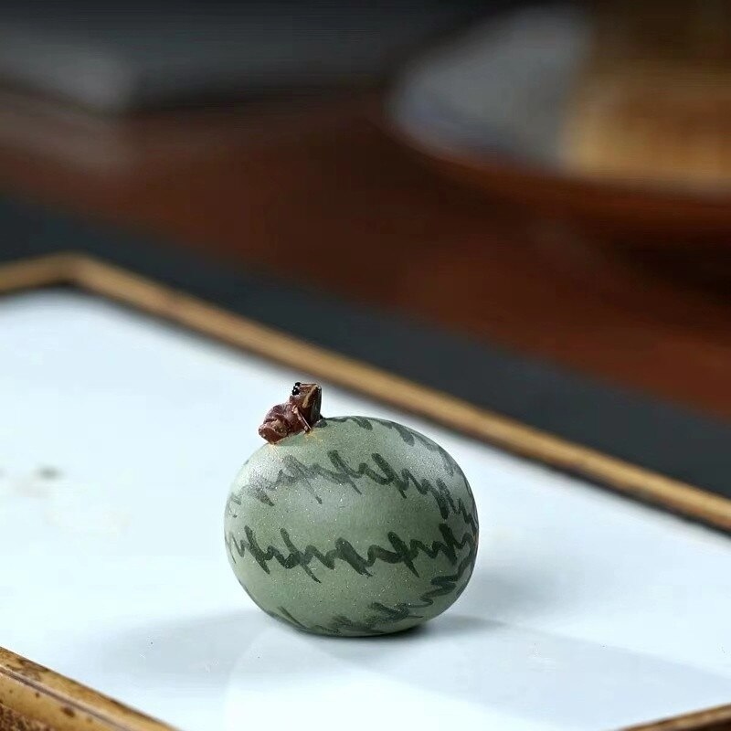 Spruta vatten groda te husdjur lila lera handgjorda hem te bord dekoration prydnader keramik vattenmelon hantverk
