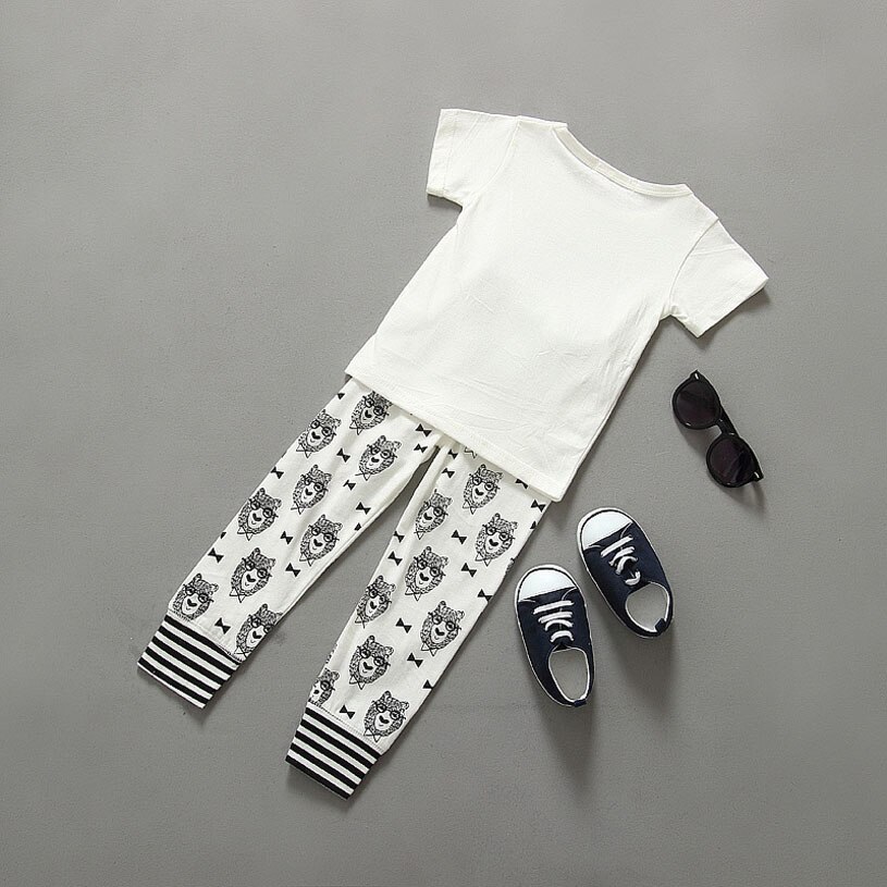 Ensemble garcon avec jean tegneserie conjunto infantil menino drenge tøj forårs t-shirt og bukser to stykker babytøj sæt