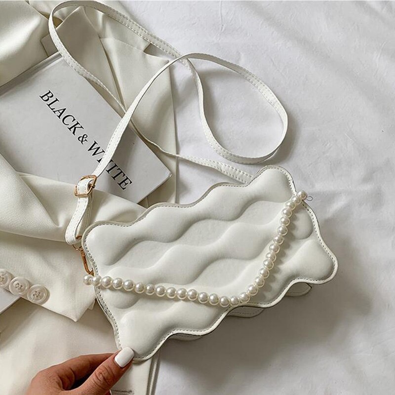 Neue lässig Umhängetaschen für Frauen Schulter Taschen Damen Handtaschen Pu Leder Wellenförmige Perle Kette Bote Taschen: Weiß