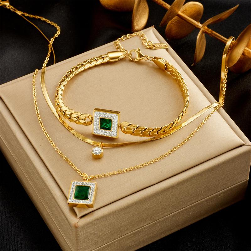 DIEYURO-Collier à breloques en acier inoxydable SION L pour femme, bracelets en cristal carré vert, nouvelle tendance, ensemble de bijoux qui ne se décolore pas, pour fille: Couleur or jaune pâle