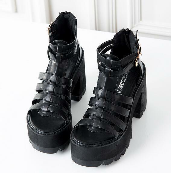 Sandalias de gladiador Punk para mujer, zapatos de tacón grueso con plataforma y Correa, hebilla de Punta abierta