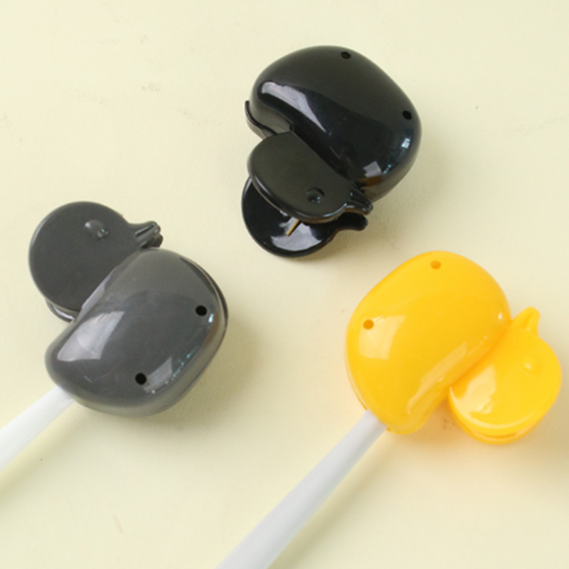 Uchwyt na szczoteczkę robić zębów wielokrotnego użytku. Ochraniacz na szczoteczkę robić zębów Przenośny pokrowiec na szczoteczkę podróżną Składana nakładka z klipsem na główki szczoteczek robić zębów