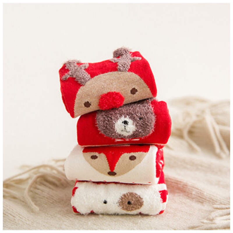 Höst och vinter röda strumpor dam tecknade julstrumpor bomull damstrumpor söta japanska raka strumpor damstrumpor