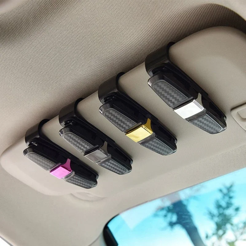 Clip de fibra de carbono para gafas de sol, soporte ajustable de 180 grados, Universal, para coche, 2 piezas