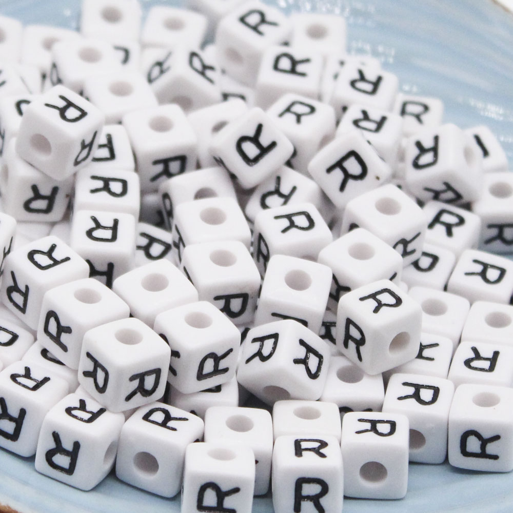 CHONGAI 550 Uds cubo acrílico cuentas con letras un solo alfabeto A-Z pulsera cuadrada blanca fabricación de joyas cuentas 10*10mm: Multicolor