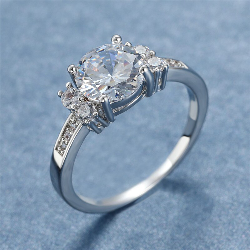 Cute Female Small Round Zircon Stone Ring Romantic Love Engagement Rings For Women Silver Color Wedding Rings