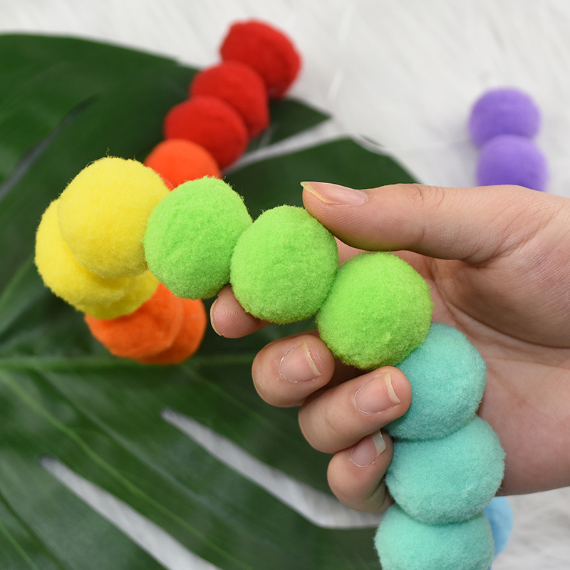 Guirlande murale avec pompon de 3cm 2.5M, décoration murale de 3cm, suspendue de Style nordique, pour chambre de bébé ou chambre d'enfant, pour la maison, de mariage