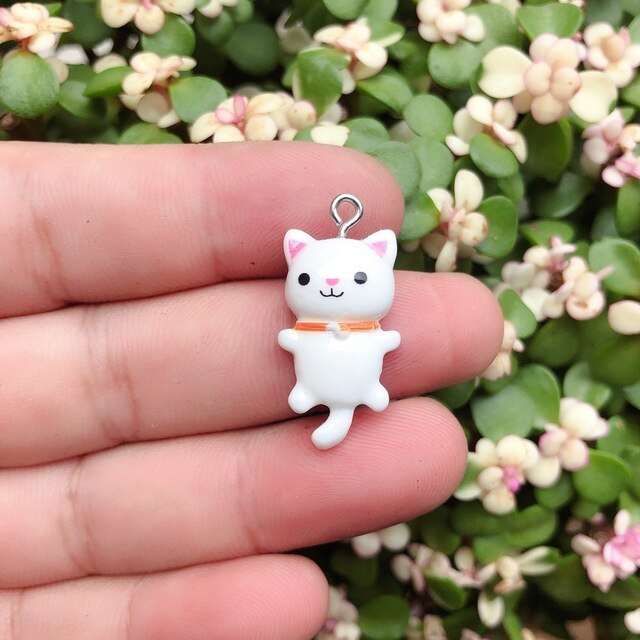 10pcs/pack Kawaii Cat Charms Pendants for Jewelry Making Animal Resin Charms Jewlery Findings DIY Craft: white