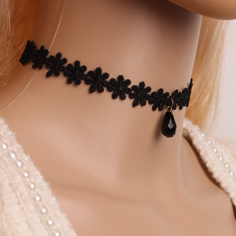 Koreaanse Mode Fluwelen Choker Ketting Voor Vrouwen Vintage Sexy Kant Ketting Met Hangers Gothic Meisje Hals Sieraden Accessoires: Rood-Bruin