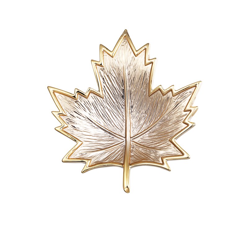 MAIKALE Vintage Metalen Broche Pin Goud Zilver Kleur Maple Leaf Broches voor Vrouwen Sjaal Pak Shirt Meisjes Tas Hanger Broche: gold