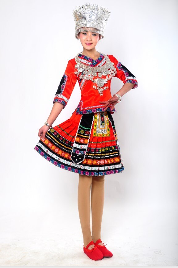traditional chinese dance costumes miao hmong clothing chinese miao hmong clothes hmong-clothes chinese folk dance costume