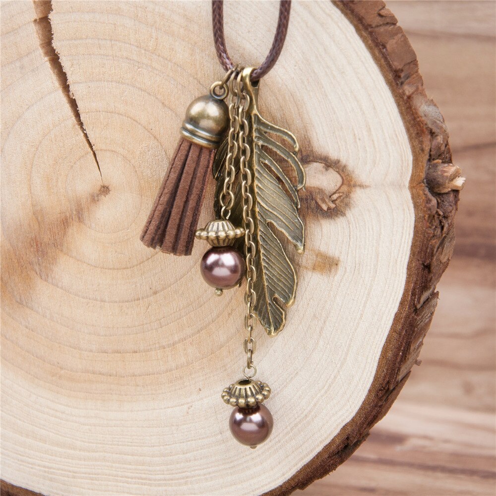 Doreen Box Handmade Tassel Pendant Necklace Feather PU Necklace Link Chain Bronze 46.5cm long brown 1 Piece for women