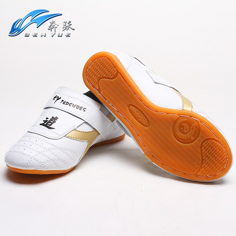 2017cheap Child sneaker PU leather Taekwondo Shoes soft sole breathable Martial Arts Training shoes karate Comfortable WTF shoe