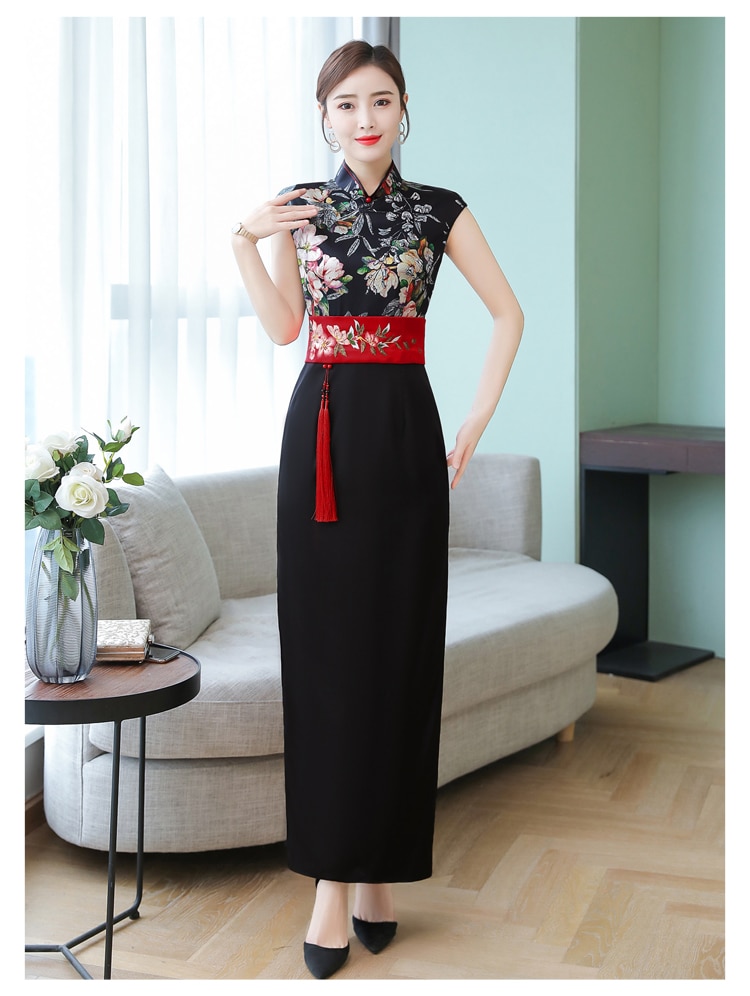 Old Chinese party evening women qipao dress
