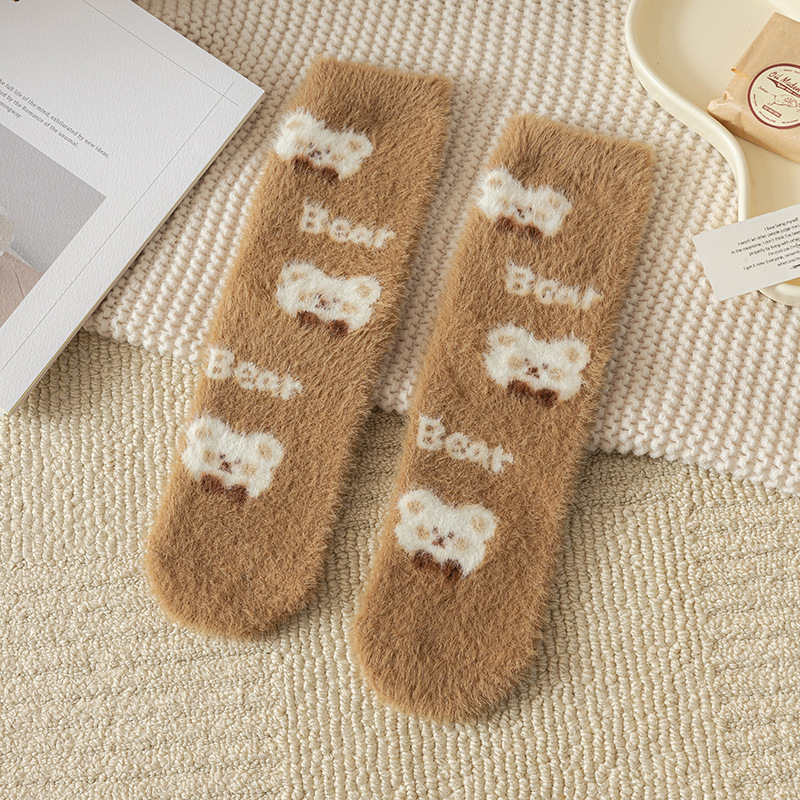 Calcetines de visón de imitación con lazo de conejos rosas dulces, calcetines cálidos de felpa para dormir en casa, calcetines de tubo peludos bonitos de dibujos animados japoneses Ins