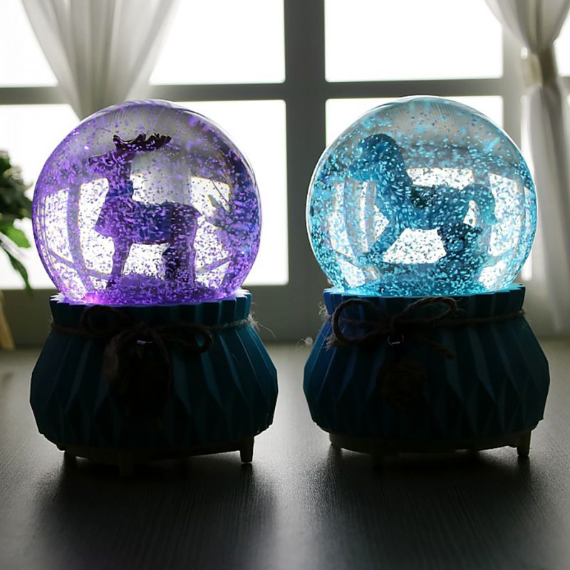 Muziek Doos Houten Paard Elanden Sneeuw Licht Lichtgevende Kristallen Bol Muziek Dozen Home Decor Ornament Voor Kids