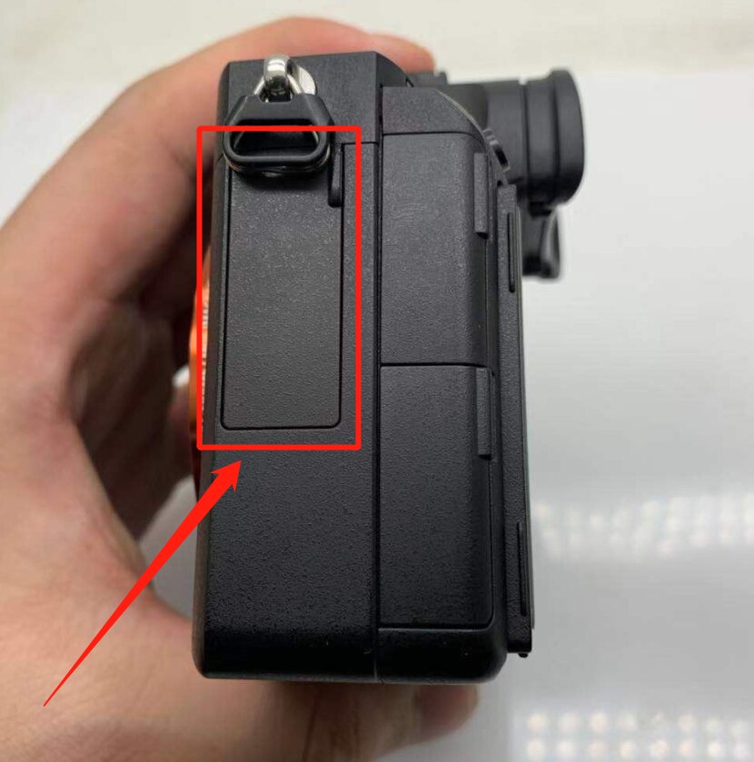 Nuovo A7 iii / M3 USB coperchio in gomma porta HDMI-compatibile MIC coperchio interfaccia per Sony ILCE-7M3 ILCE alfa 7M3 A7III A7M3 parte: Argento