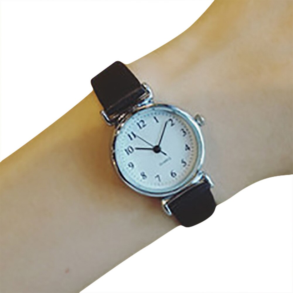 Horloges Vrouwen Mode Horloge Vrouwen Quartz Analoog Kleine Wijzerplaat Delicate Horloge Luxe Horloges Rd Годинники Жіночі: A