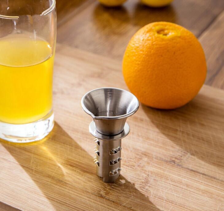 1 PC Zitrone Entsafter Manuell Orangenpressen Tragbare Edelstahl Zitrone Bohren Kleine Obst quetschen Obst Gemüse Werkzeuge OK 0410