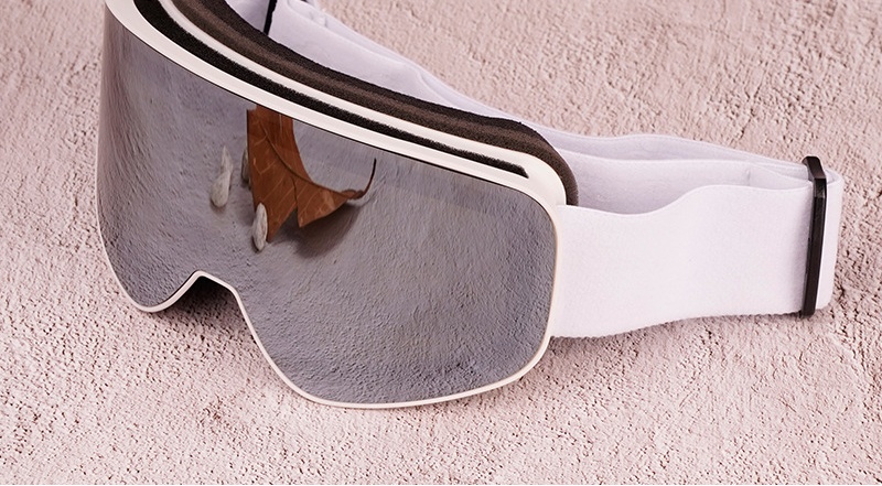 High End Ski Goggles Mountaineering Snow Mountain Goggles Unisex Fit Myopia Windproof Anti UV Good Ski Equipment: Red