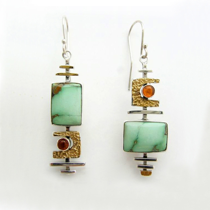Trendy, originele, geometrische oorbellen met groene steentjes en grappige tweekleurige muzieksymbooltjes voor dames.: Default Title