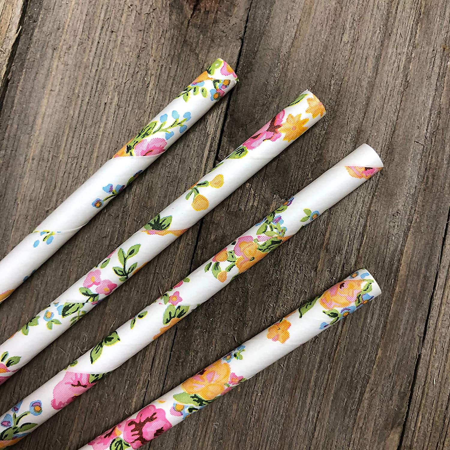 Ros blommiga papperssugrör rosa gul vit