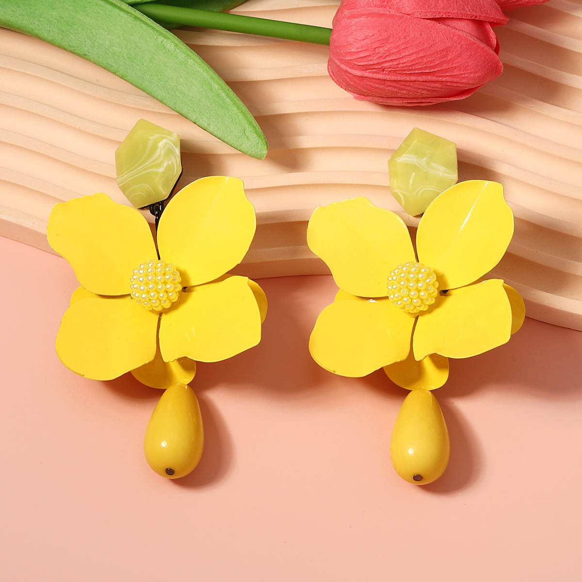 Colorful Trapezoidal Acrylic Earrings Women'S Accessories Simple Earrings