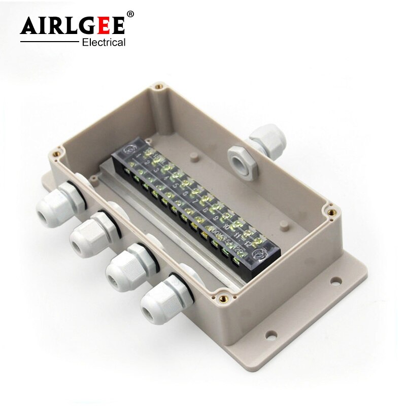 158 * 90 * 60mm with ear waterproof cable junction box, junction box outdoor plastic threading box terminal waterproof connector: 1 Inlet 4 Outlet