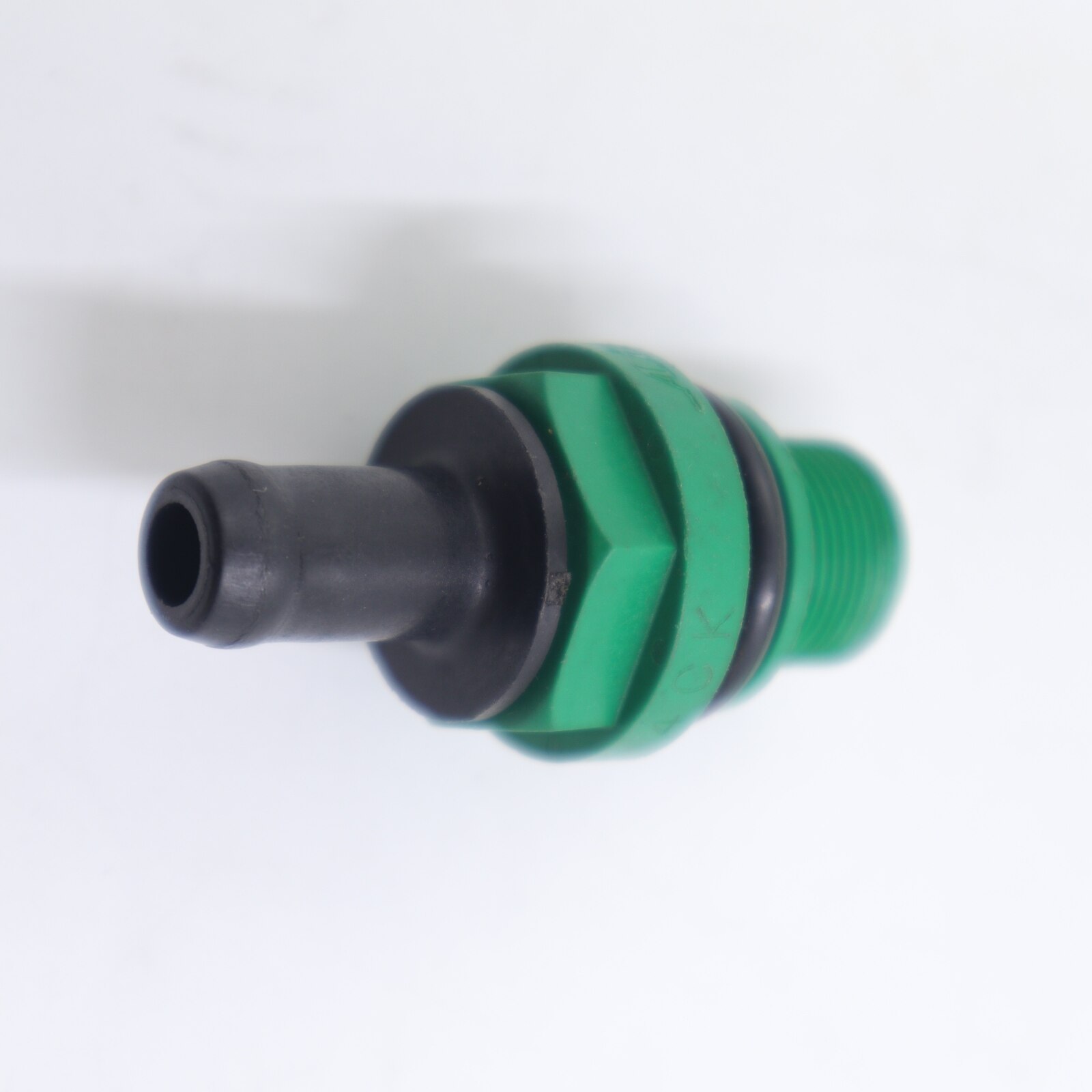 Nueva válvula PCV para Lexus LS600H , OEM 12204-38040 V535, 5 unidades
