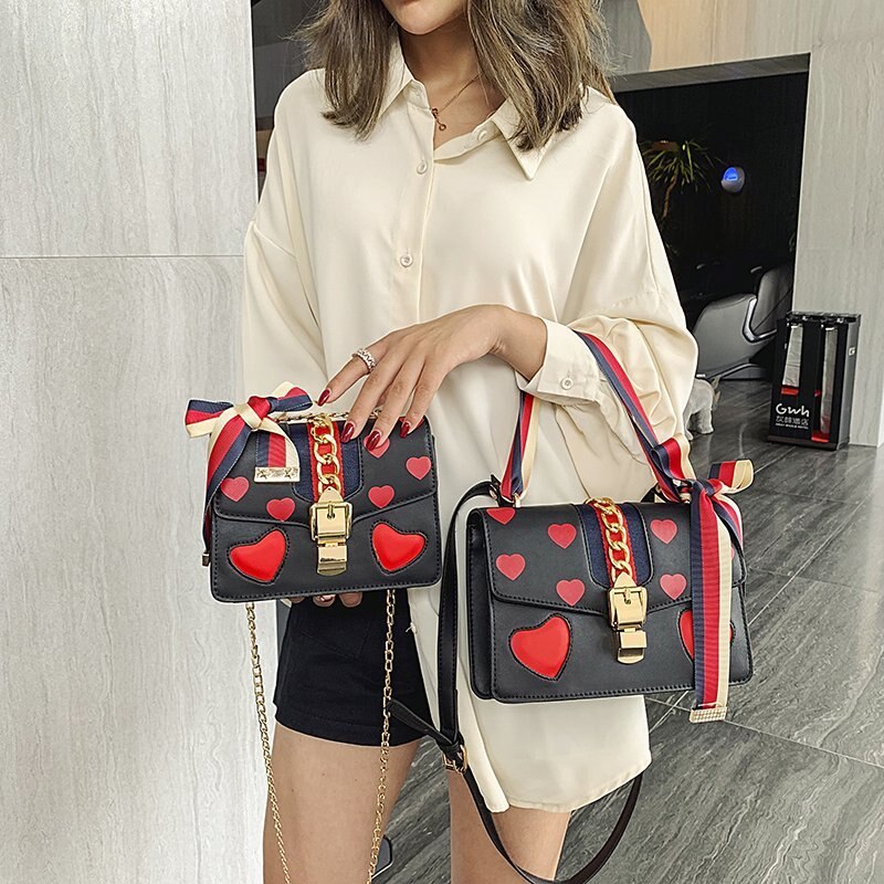 Tamanho, moda, beleza, corações, bolsas, primavera 2021, nova pequena corrente, grande cinto, bolsa de ombro slung.