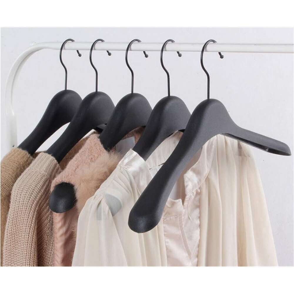 Cintre en plastique noir épais à épaules larges pour manteaux, veste et fourrure (5 pièces/lot)