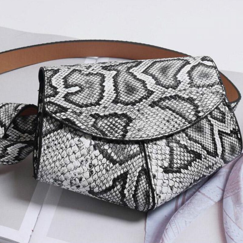 Wklęsły kształt mała torba kwadratowa torba diamentowa żeńnarty wzór wężowy brzoskwiniowy serce talia saszetka robić paska silnik wibracyjny robić telefonu torebka