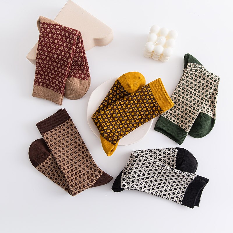 Sød retro prik mid-tube dame sokker preppy stil hyggelig åndbar bomuld piger afslappet sok efterår vinter varme sokker zuoan butik