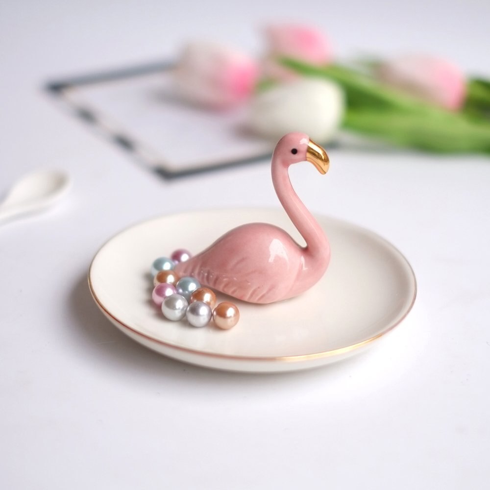 Narwaldate forgyldt keramisk flamingo ring smykkeholder fadorganisator display øreringe armbånd nøgle halskæde badeværelsesvask organiser