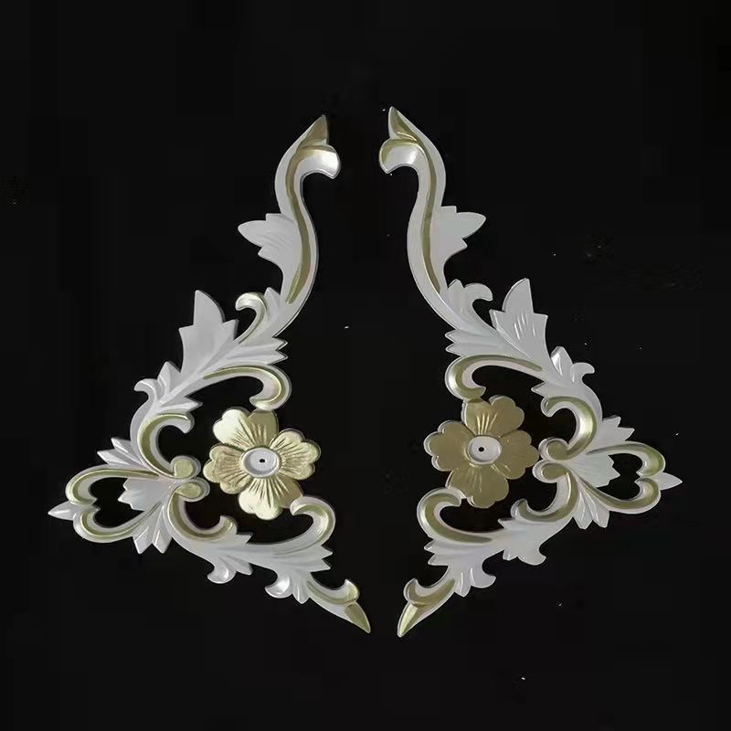 Home decoration background wall border flower living room ceiling border corner flower European hollow carving imitation wood ca: Pearl Champagne