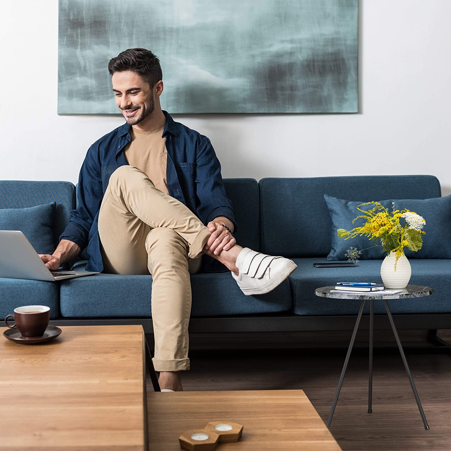 Side Look, 47 x 40 x 40 cm, Round Coffee Table, Grey bedroom furniture , Indoors & Outdoors, 3-Legs, Marbled, Wood