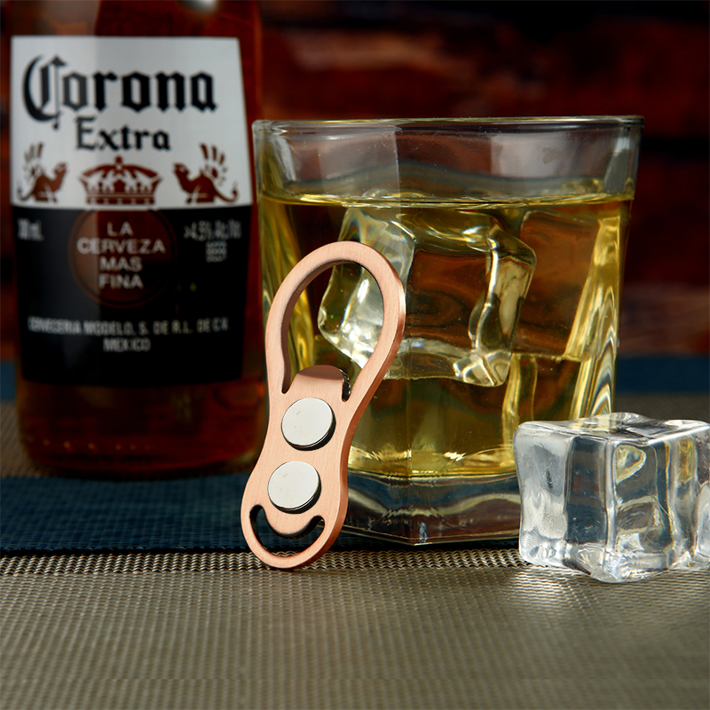 1PC mini otwieracz robić metalowa butelka z magnesami przenośny otwieracz robić puszka piwa otwieracz robić butelek wina na wolnym powietrzu bbbq narzędzie kuchenne: zielony