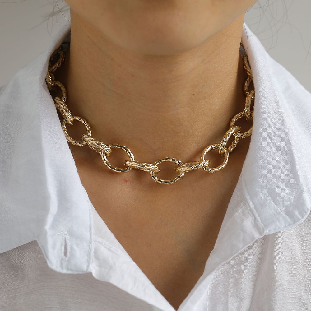 Punk Gothic Twist Thick Chain Necklace for Women Statement Geometry Big Gold Color Thick Chain Choker Necklace Collar Jewelry: IPA0504