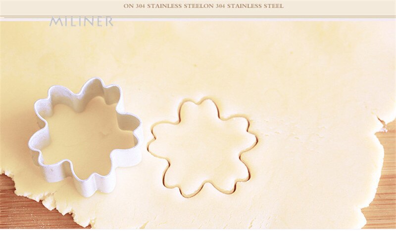 Pruimenbloemvormige aluminium mal suiker ambachtelijke koekje koekengereedschap taart gebak bakvorm gereedschap bakgereedschap voor taarten