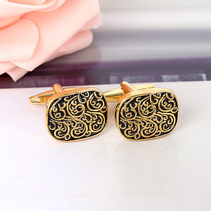 Legering Vierkante Manchetknopen Zwart Goud Zilver Kleur Buttom Wijnstok Patroon Mode-sieraden Vintage Accessoires Voor Mannen Manchetknopen Link 1 paar: Default Title