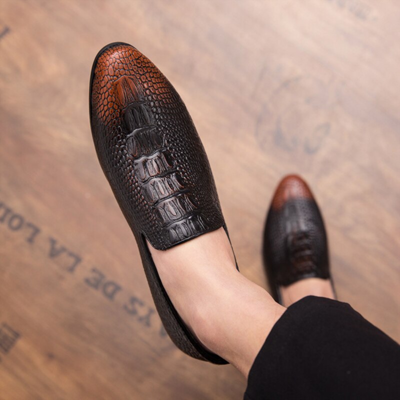 Høst chelsea boots menn casual menn sko britiske mannlige ankelstøvletter komfortable vanntette flate sko menn